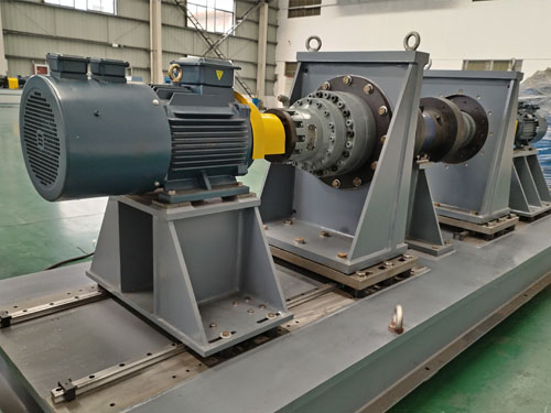 Wind power generation yaw reducer test bench